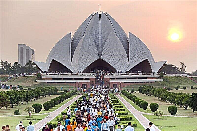 Kuil Lotus ing Delhi - minangka simbol persatuan kabeh agama