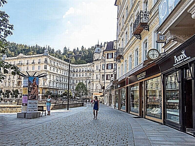 Karlovy Vary - kion vi povas vidi en unu tago