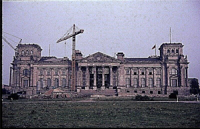 Reichstag ing Berlin - medeni fasisme lan simbol Jerman serikat