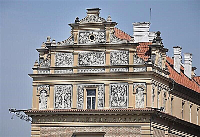 Pragako Museo Nazionala - Txekiar Errepublikako altxor nagusia