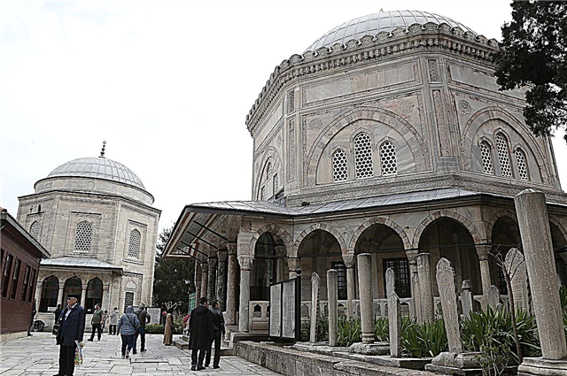 Suleymaniye-moskee in Istanbul: ongeveer die grootste heiligdom met 'n foto