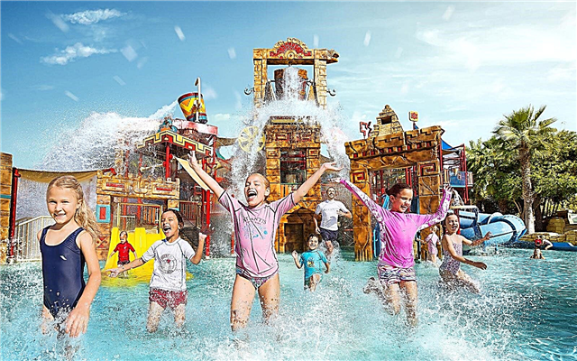 Waterpark Aquaventure ni Atlantis Hotel Dubai