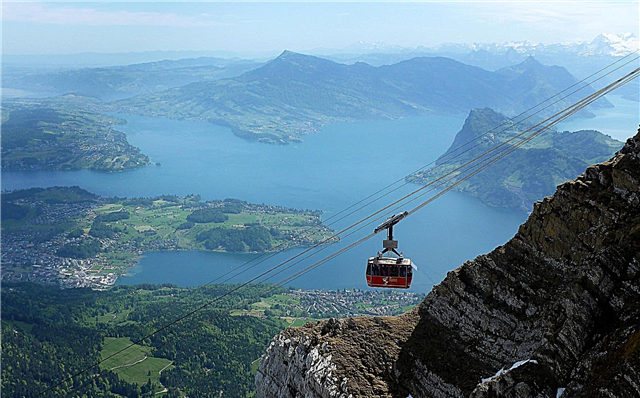 Mount Pilatus hauv Switzerland