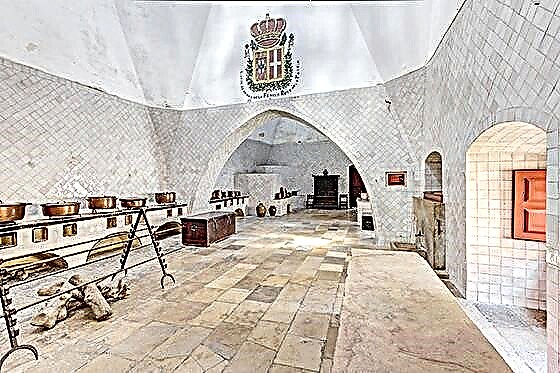 Istana Sintra - korsi raja-raja Portugis